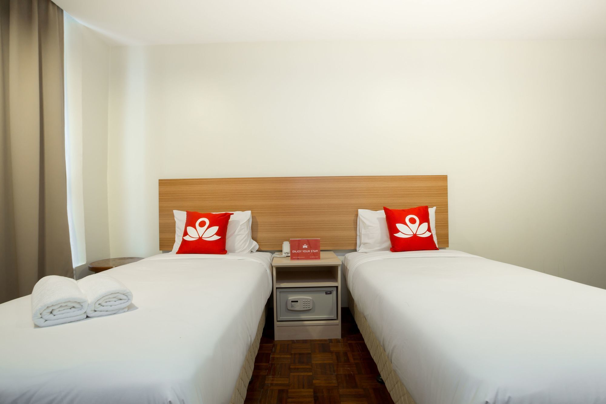 Zen Rooms Basic Sentul Куала Лумпур Екстериор снимка
