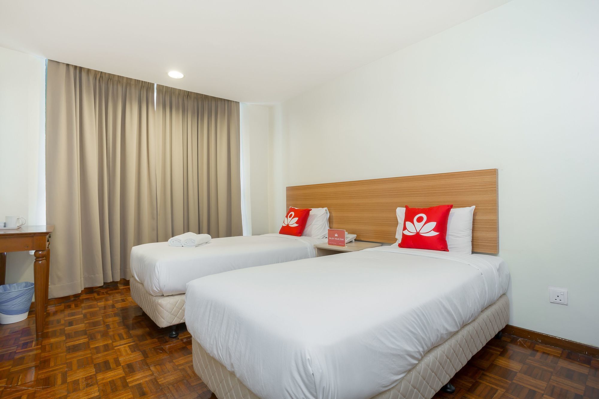 Zen Rooms Basic Sentul Куала Лумпур Екстериор снимка